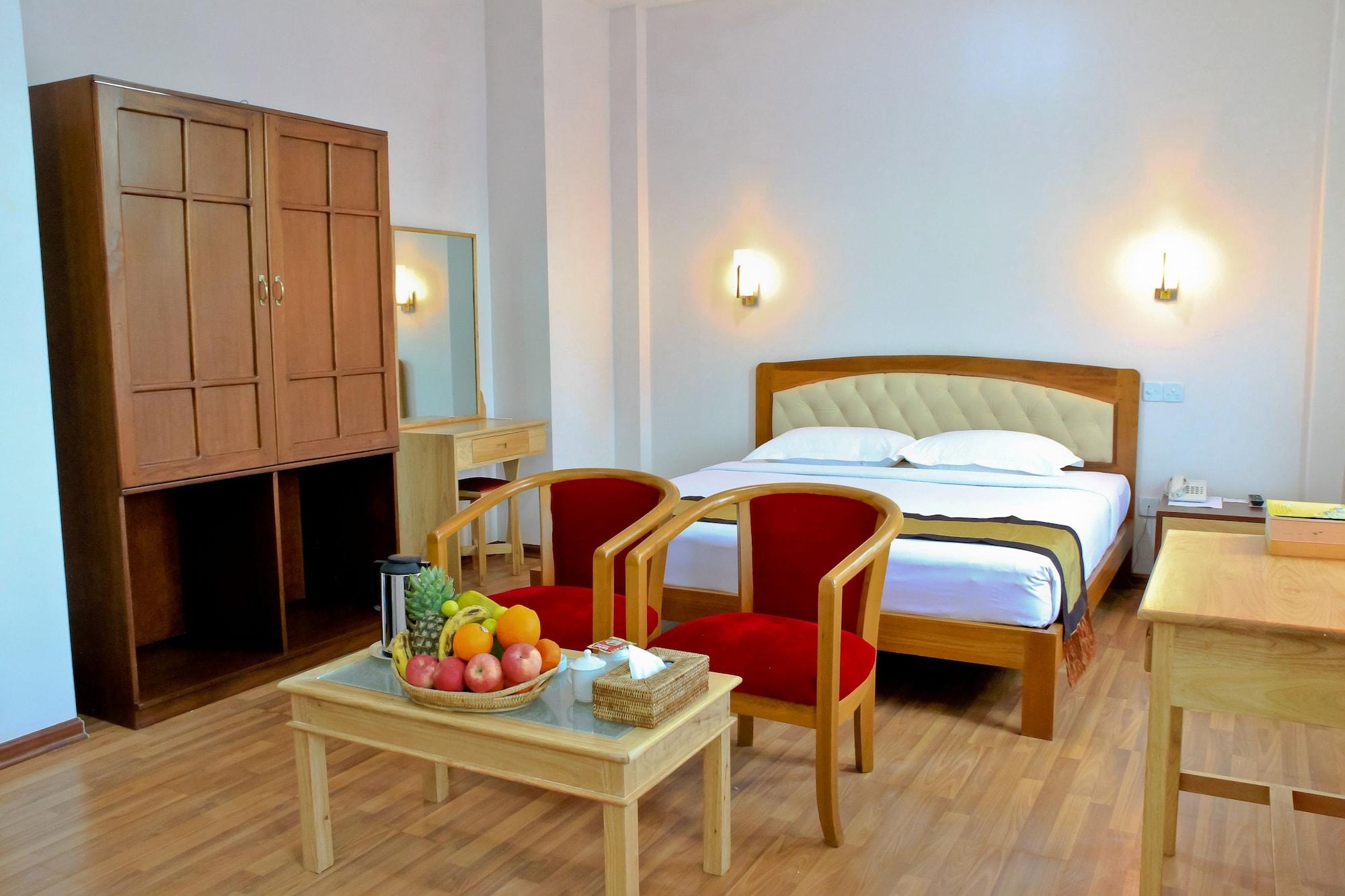 Hotel 7 Mile Yangon Dış mekan fotoğraf