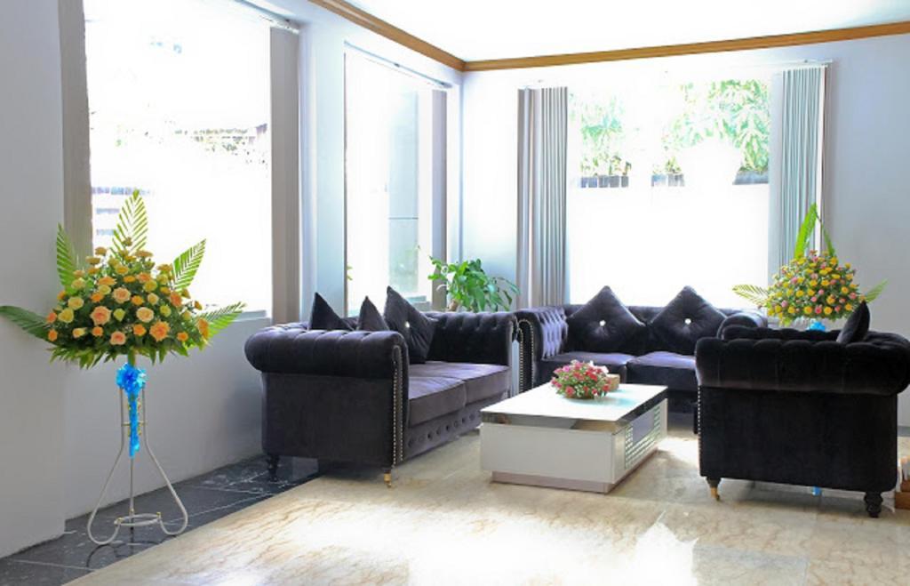 Hotel 7 Mile Yangon Dış mekan fotoğraf