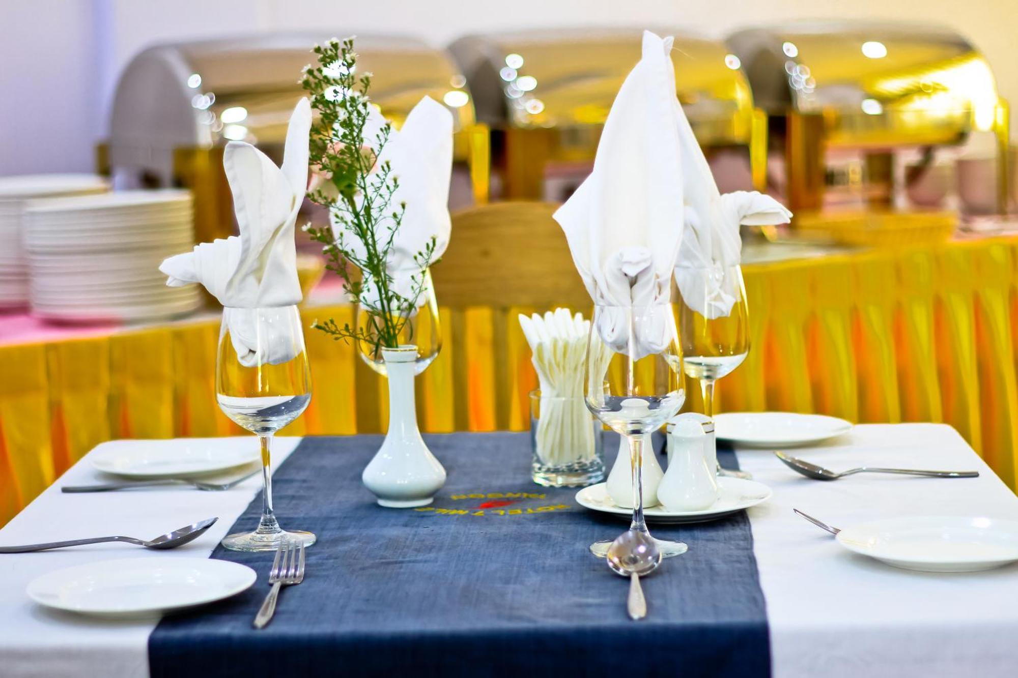 Hotel 7 Mile Yangon Dış mekan fotoğraf